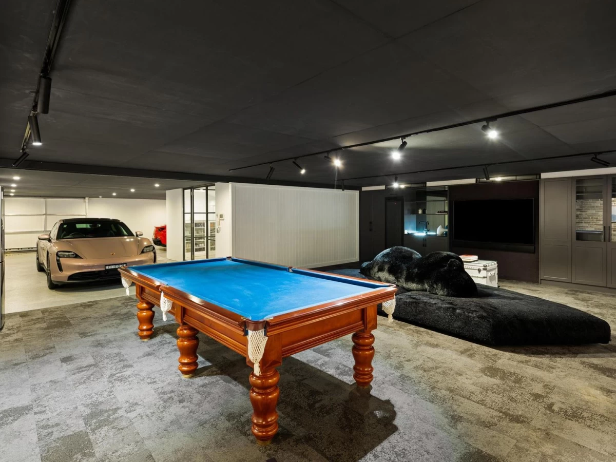 A big room with a pool table and garage - 10 Burrawong Avenue, Mosman, NSW 2088