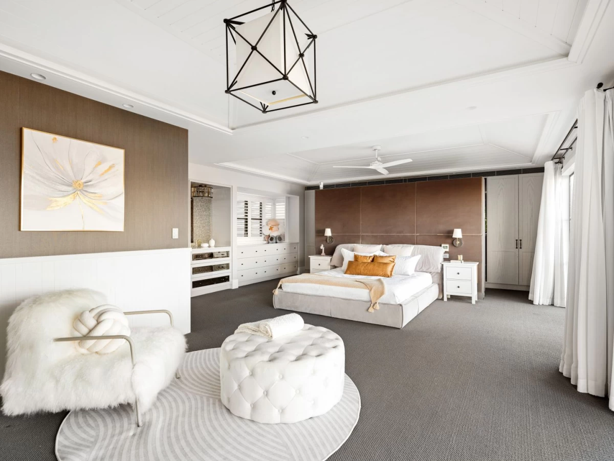 Spacious master bedroom with built-in wardrobes and large windows - 10 Burrawong Avenue, Mosman, NSW 2088