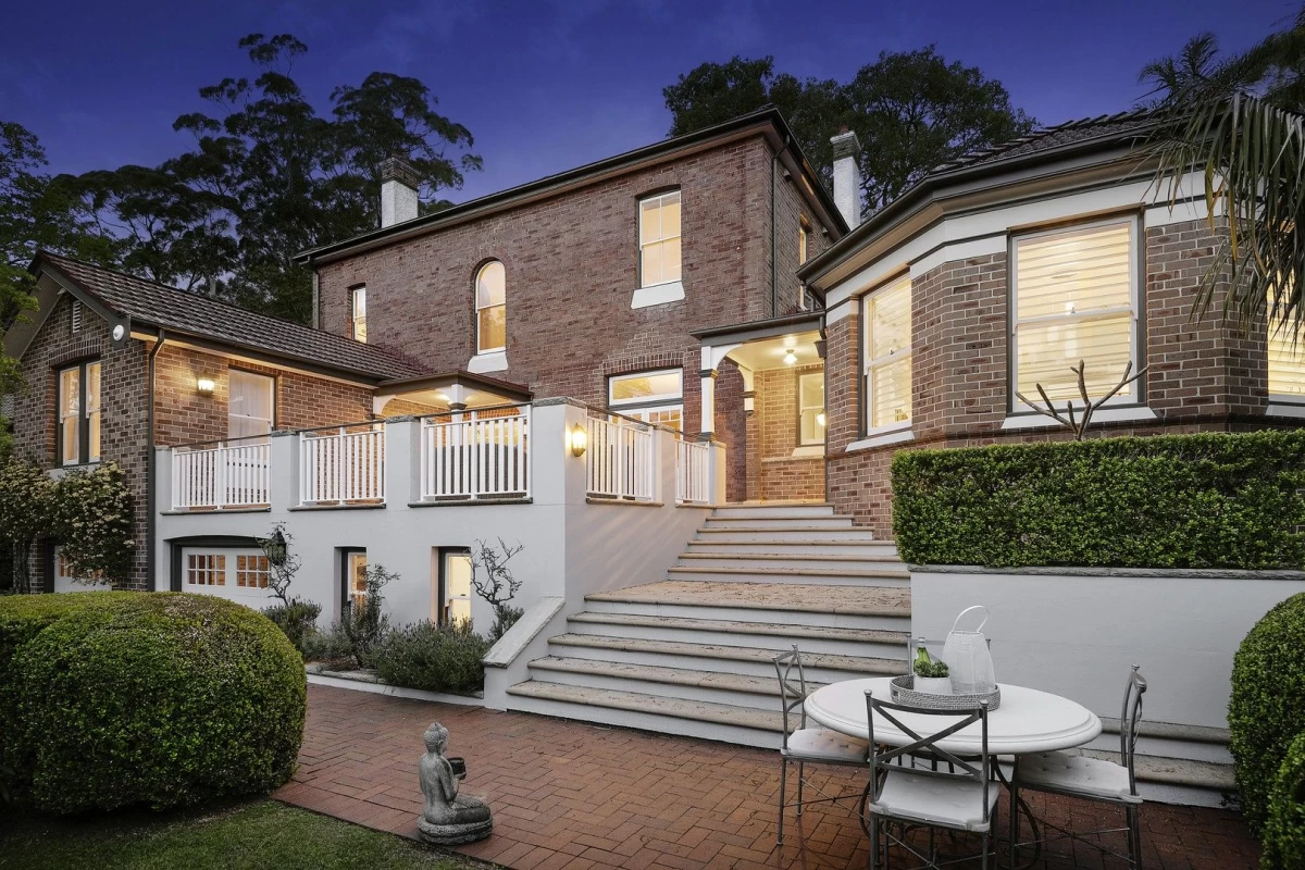 248 Longueville Road, Lane Cove, NSW 2066 detailed property overview, pros and cons, and an in-depth floor plan analysis