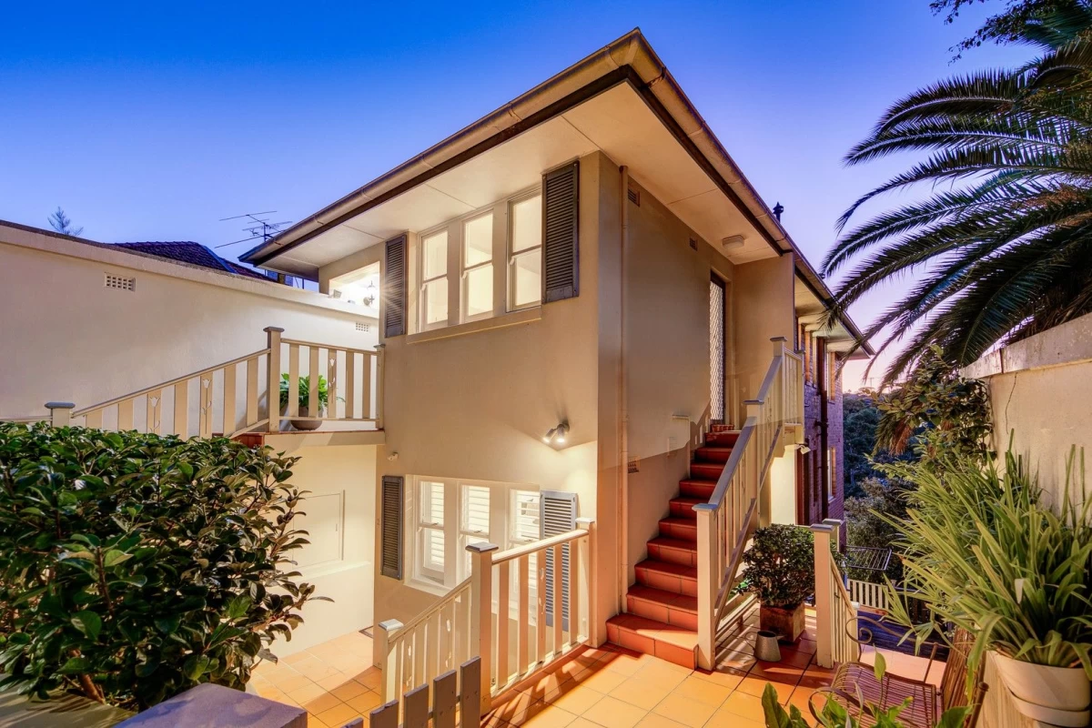 28 Upper Avenue Road, Mosman, NSW 2088 detailed property overview, pros and cons, and an in-depth floor plan analysis