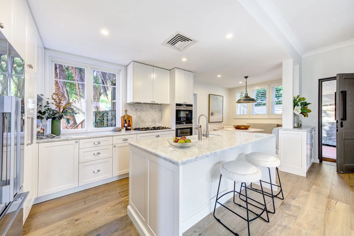 Spacious kitchen with island and plenty of counter space - 28 Upper Avenue Road, Mosman, NSW 2088