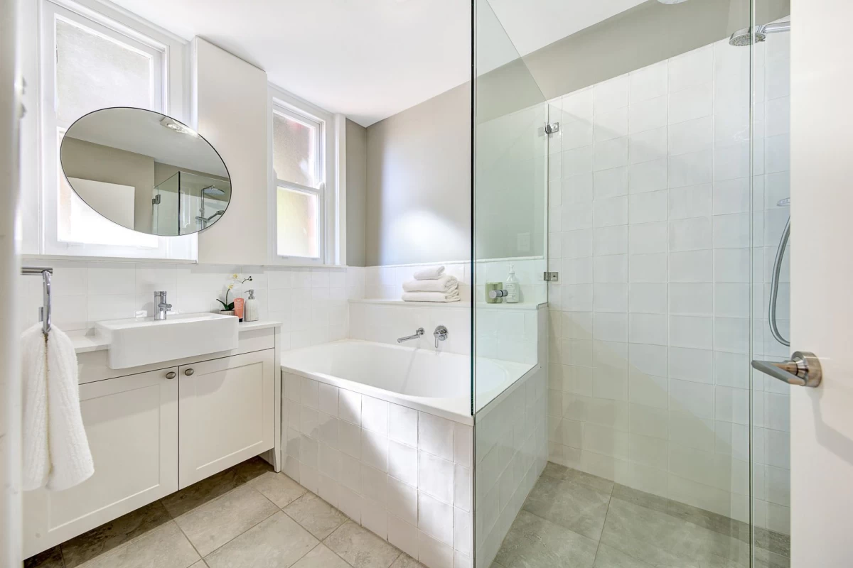 Bathroom with separate shower and tub, and large windows - 28 Upper Avenue Road, Mosman, NSW 2088