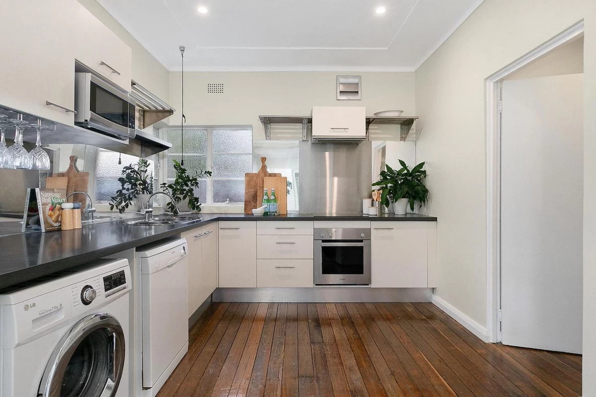 Modern kitchen with lots of counter space and ample storage - 32 Phoenix Street, Lane Cove, NSW 2066