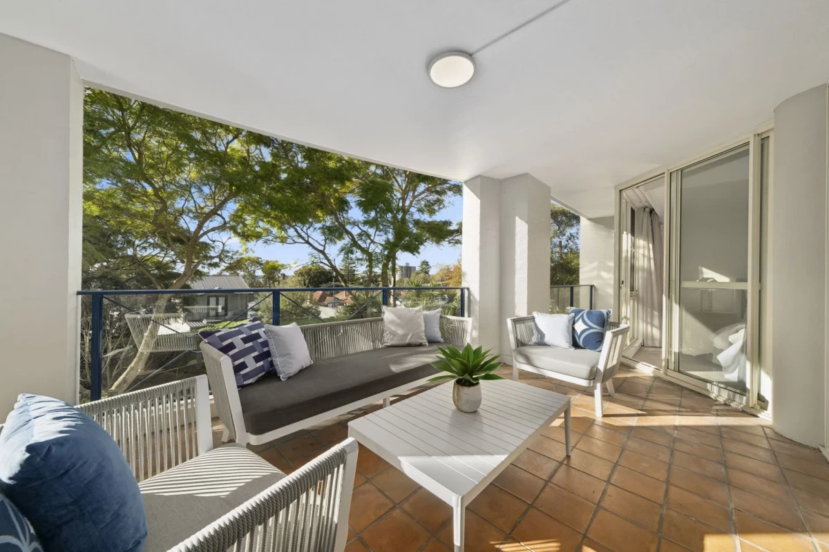 5/2A Brady Street, Mosman, NSW 2088 detailed property overview, pros and cons, and an in-depth floor plan analysis