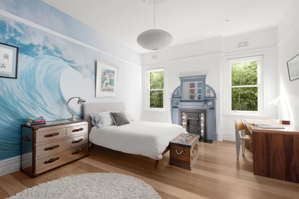 Bright, cosy bedroom with artistic mural, fireplace, and space for study desk - 9 Musgrave Street, Mosman, NSW 2088